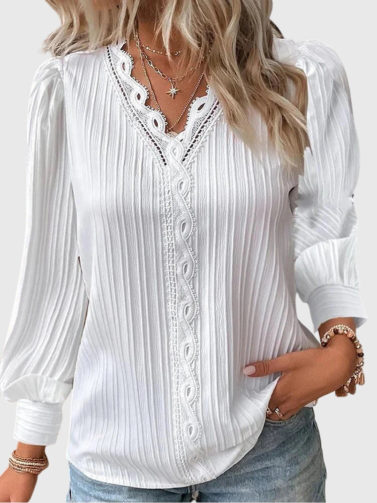 Andrea | Elegant Pullover Blouse